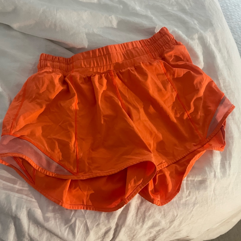 LULULEMON SHORT